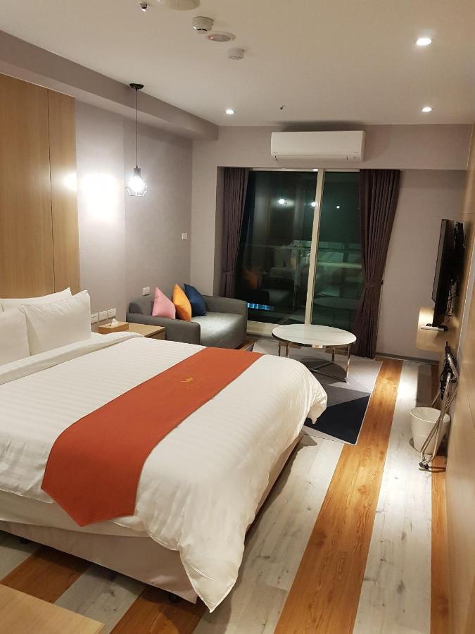 Bentley Hotel จงลี่ ภายนอก รูปภาพ