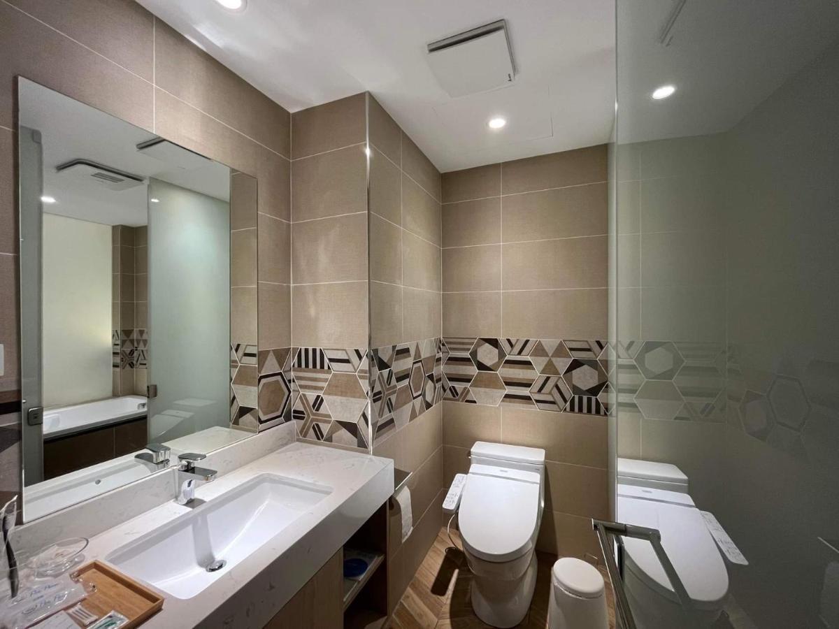 Bentley Hotel จงลี่ ภายนอก รูปภาพ