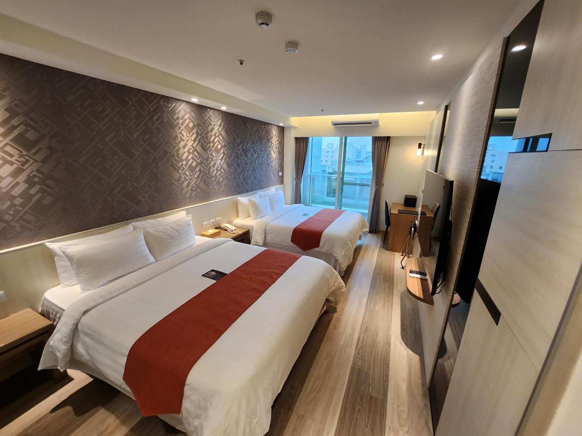 Bentley Hotel จงลี่ ภายนอก รูปภาพ