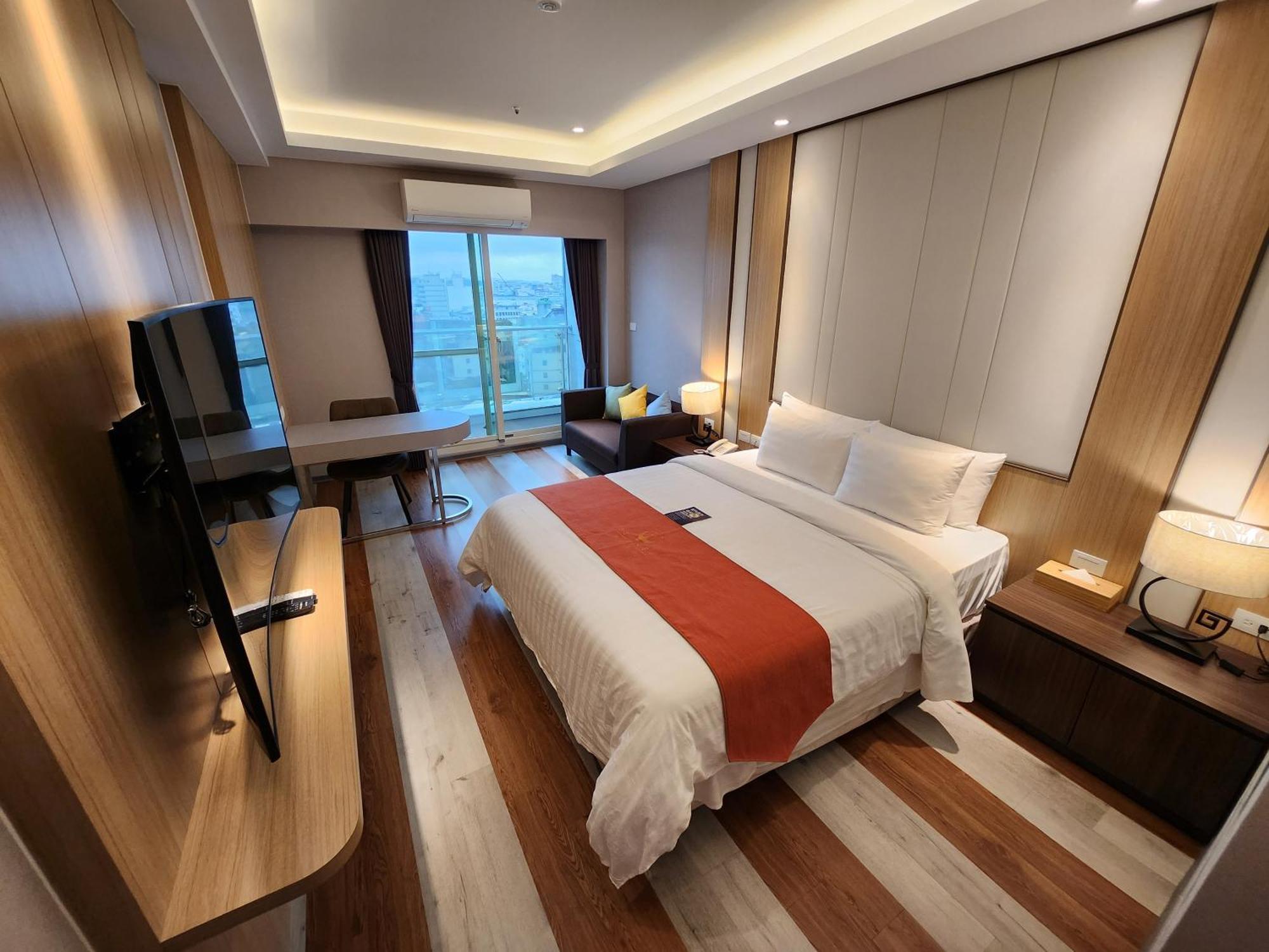 Bentley Hotel จงลี่ ภายนอก รูปภาพ