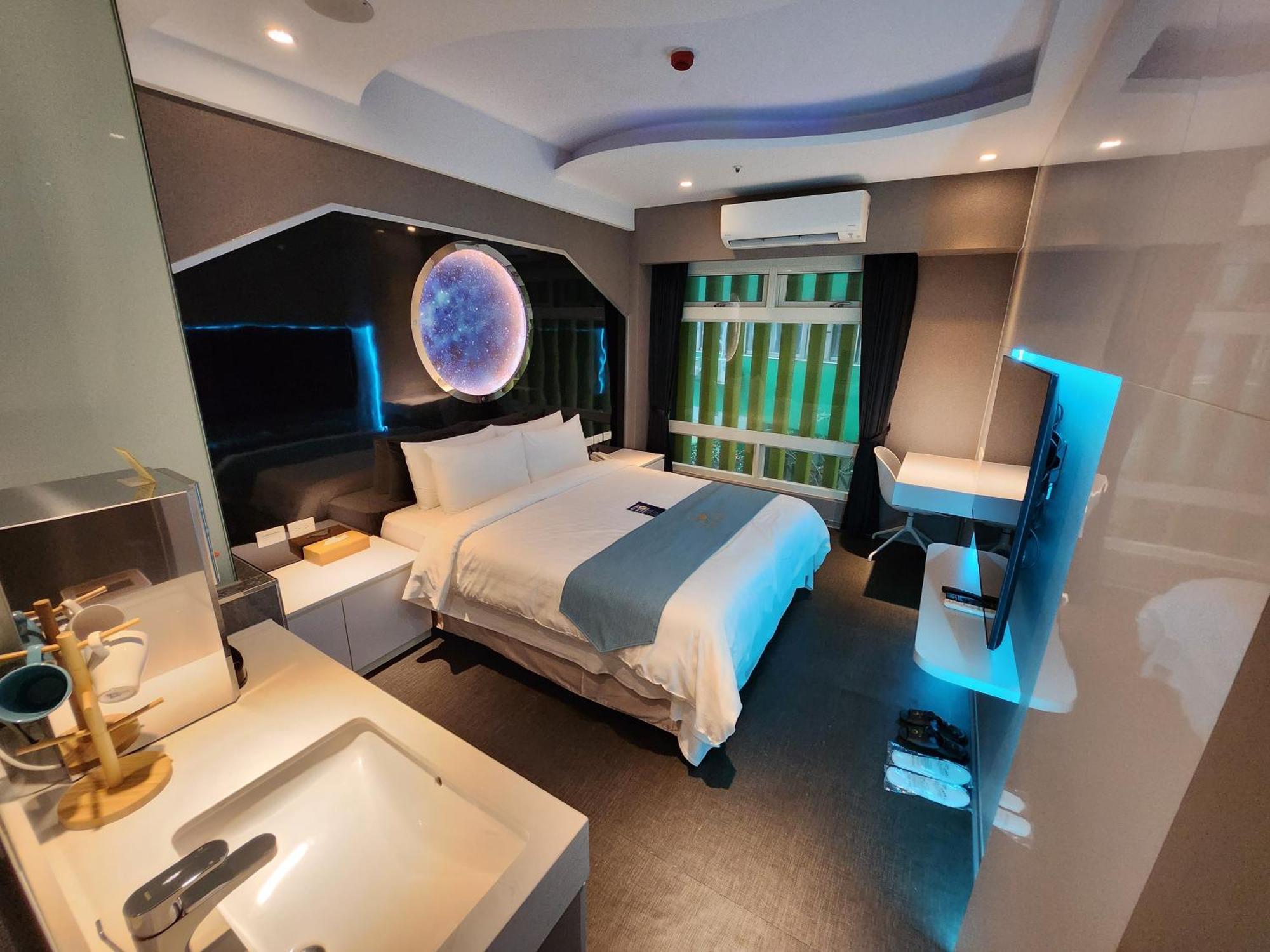 Bentley Hotel จงลี่ ภายนอก รูปภาพ